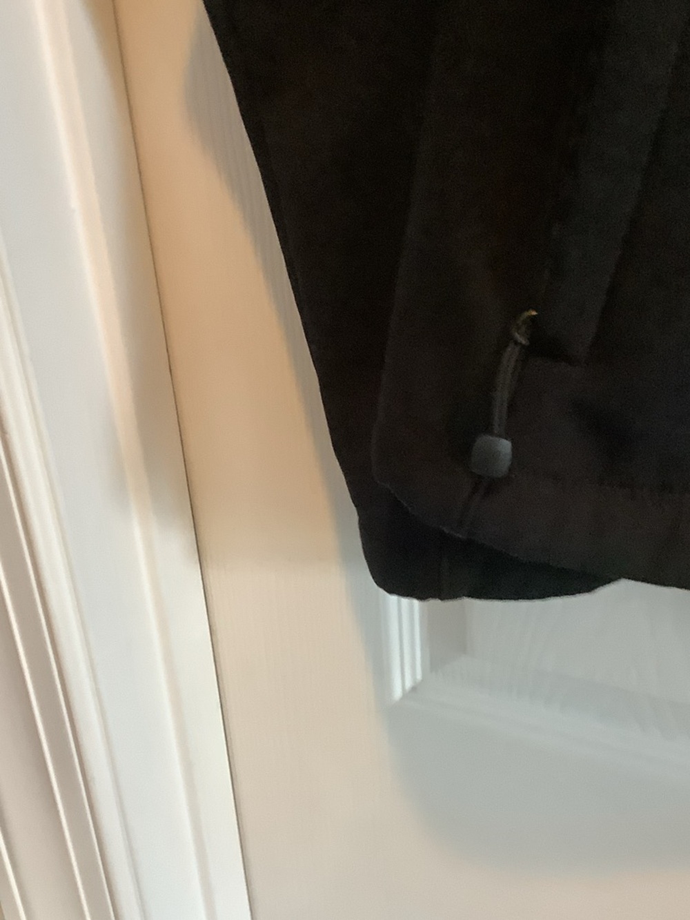 The North Face women’s Black Lightweight Softshell Jacket - Picture 5 of 8